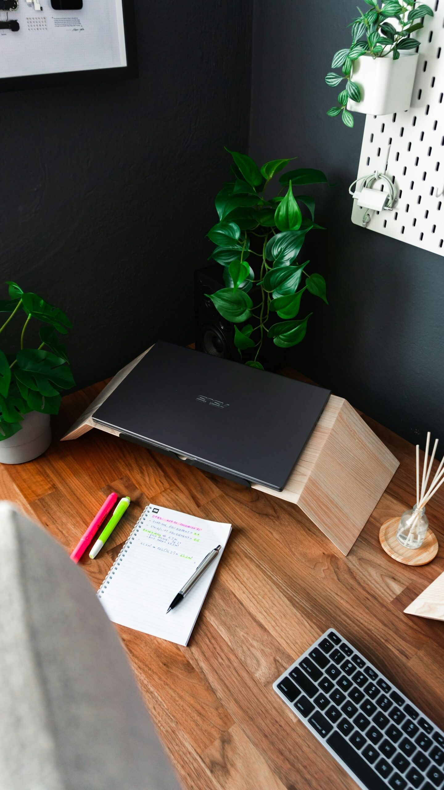 Warum ergonomisches Zubehör Ihre Produktivität massiv steigert
